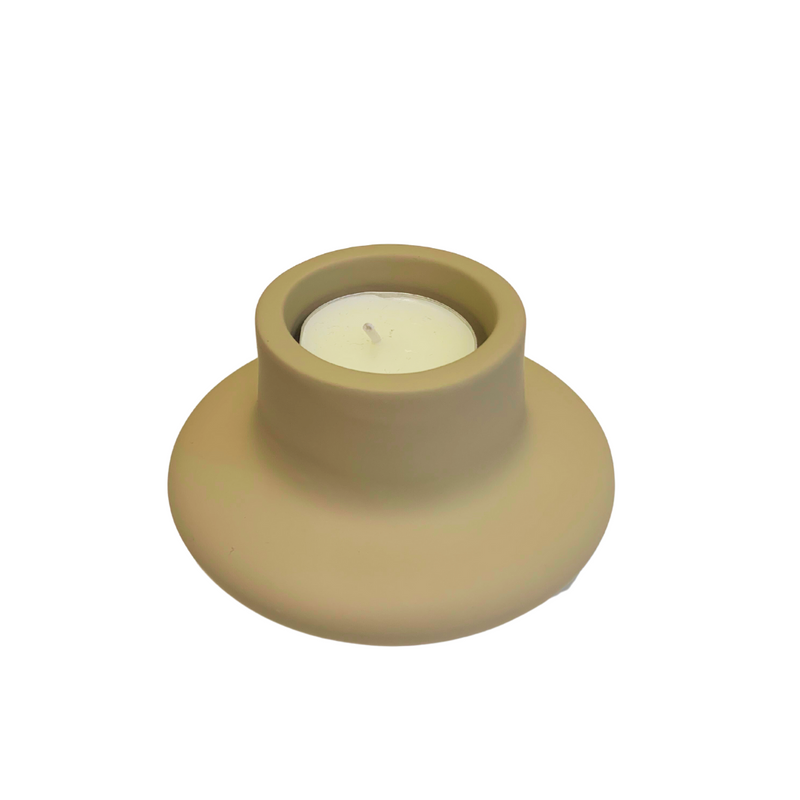 PIU candle holder