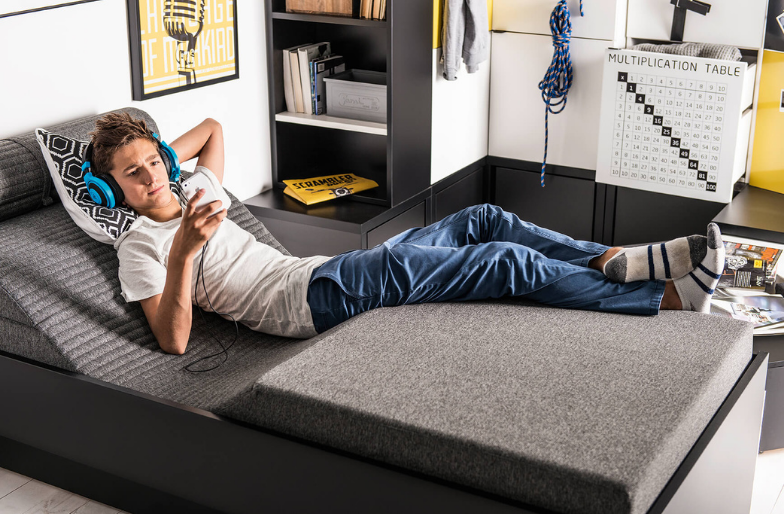 Crawling mattress