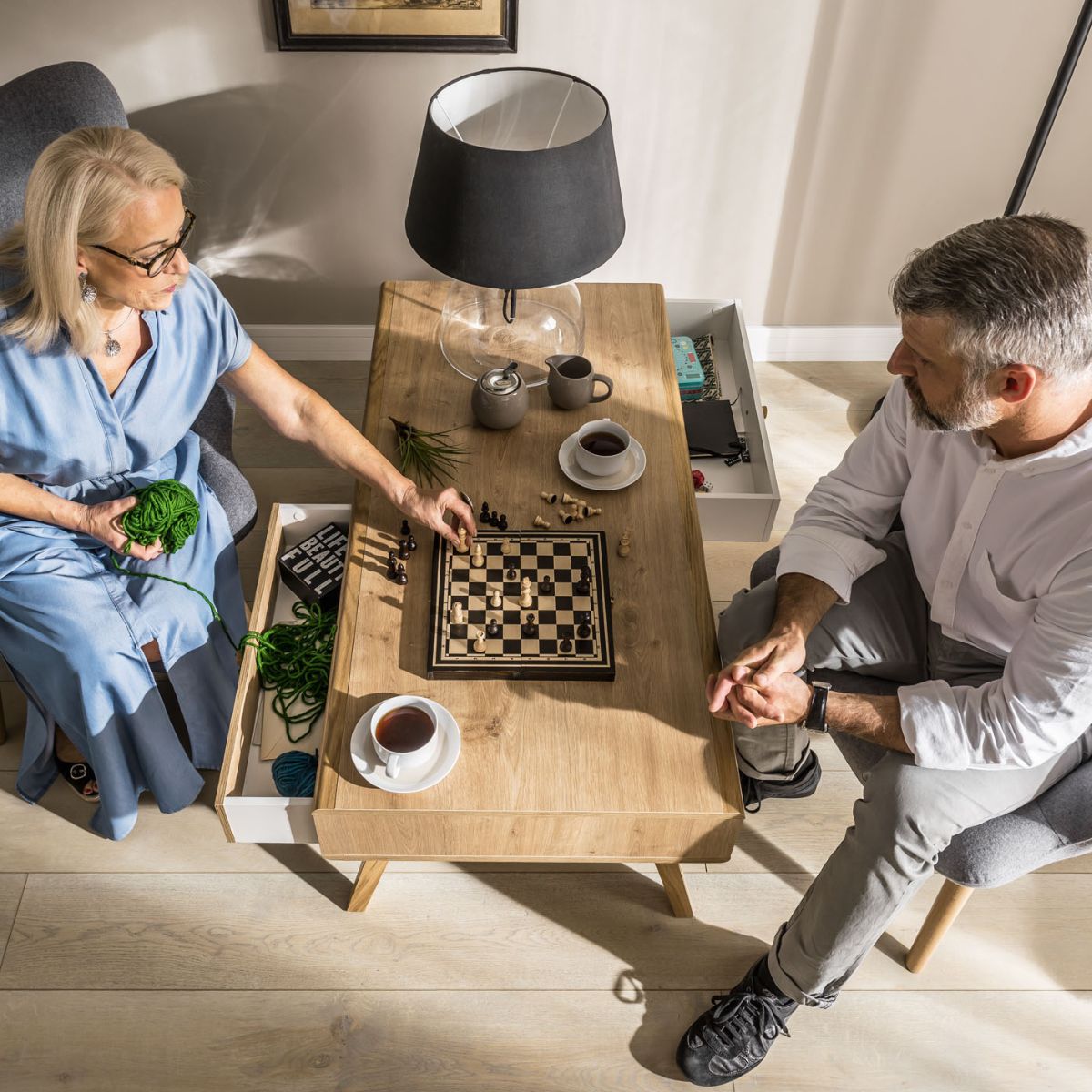 Coffee Table With 2 Drawers - Oak Color