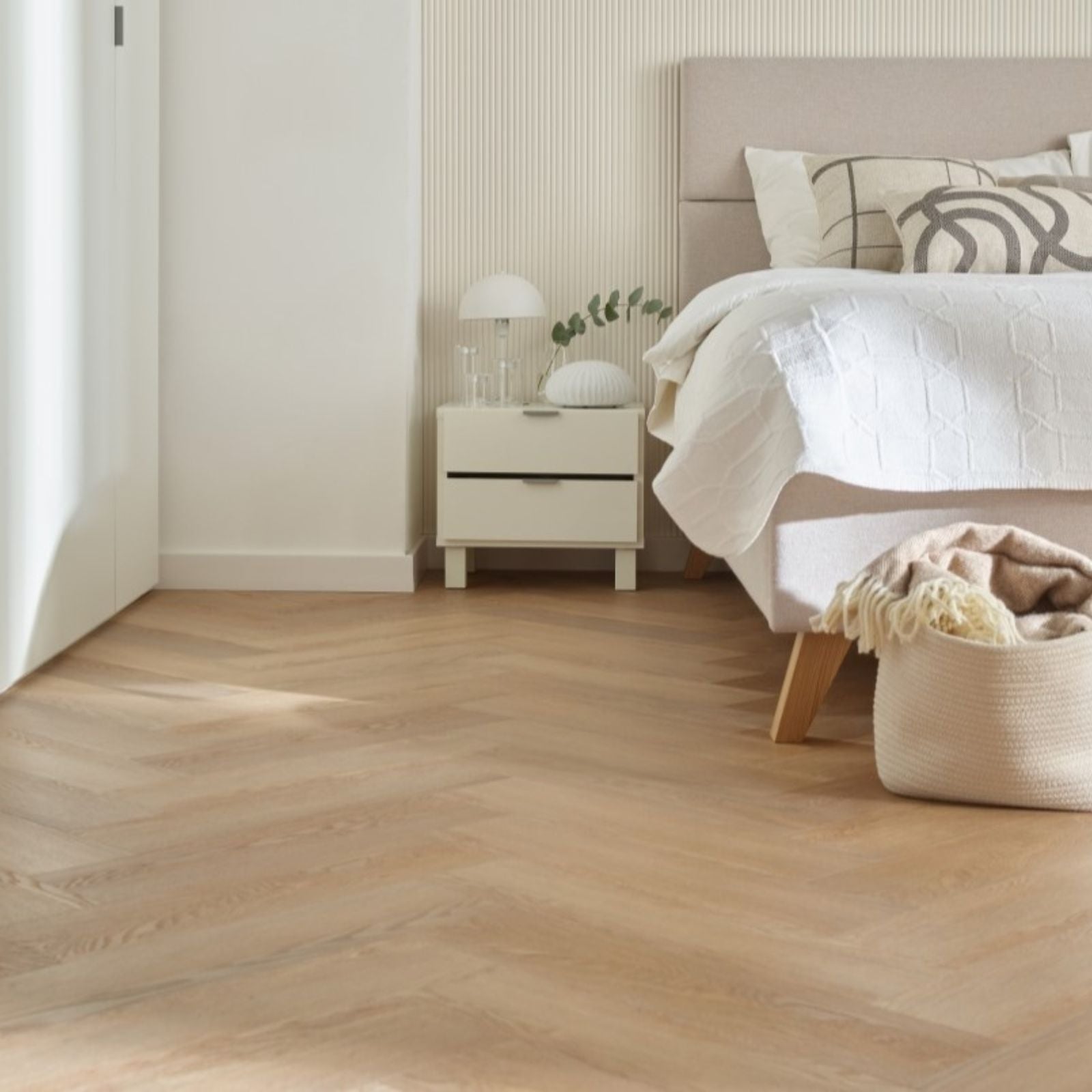 Rega Herringbone Flooring Panel 15x60cm - Iowa Oak