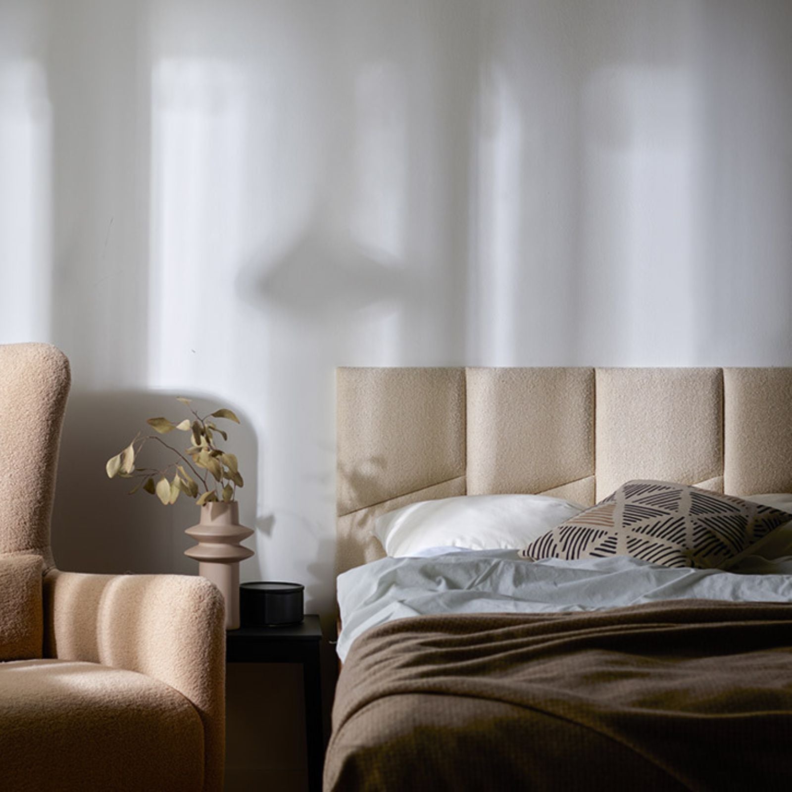 uxury-Boucle-Wall-Cladding-Acoustic-Insulation-Abu-Dhabi