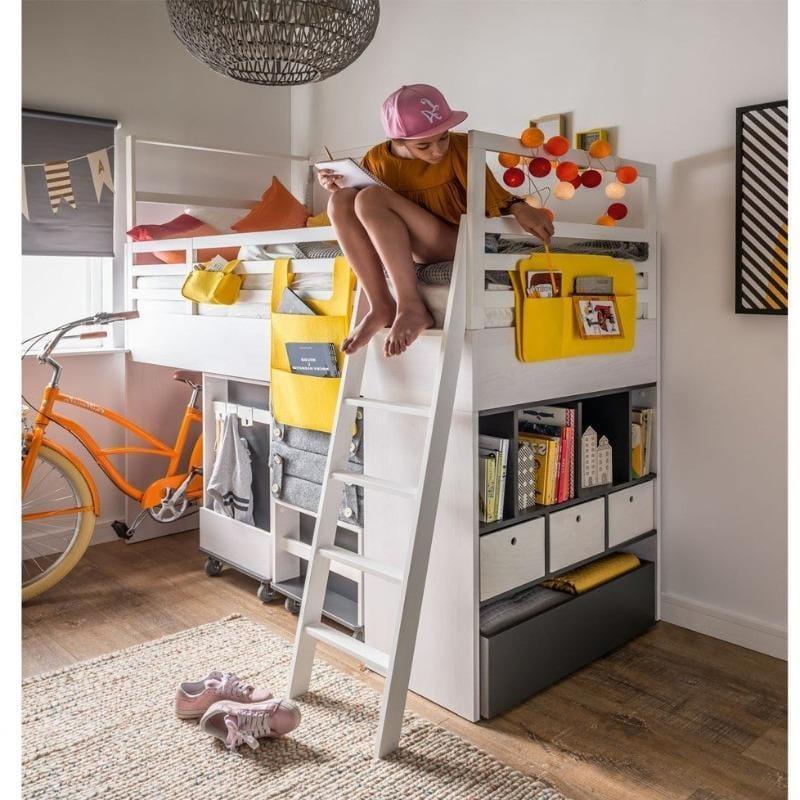Yellow pendant organizer