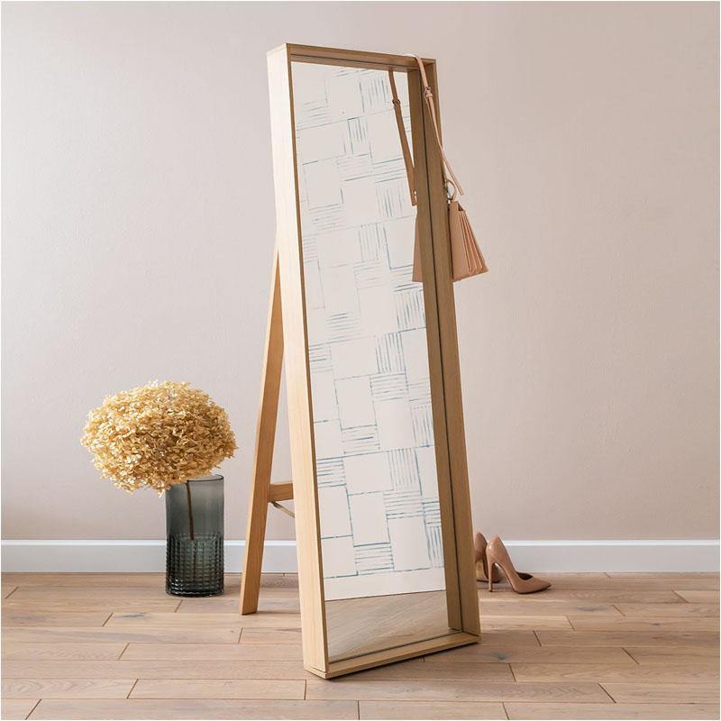 Standing mirror - Voxfurniture.ae